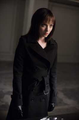 Amanda Seyfried - Anon (2018) Movie Stills