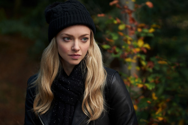 Amanda Seyfried - You Should Have Left (2020)