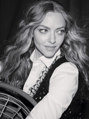 Amanda Seyfried by Alexi Lubomirski for Variety (June 2022)