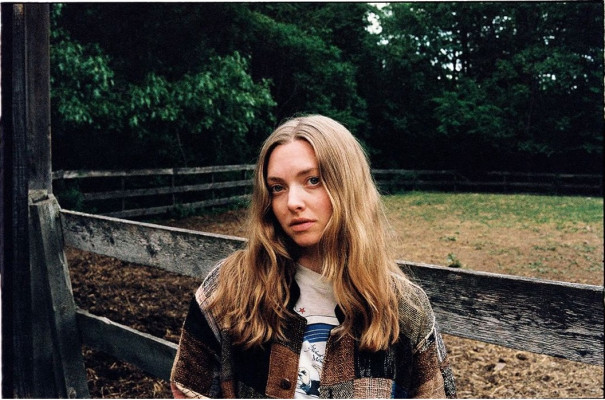 Amanda Seyfried - Skin and Bone (2022) On Set (August 2021)