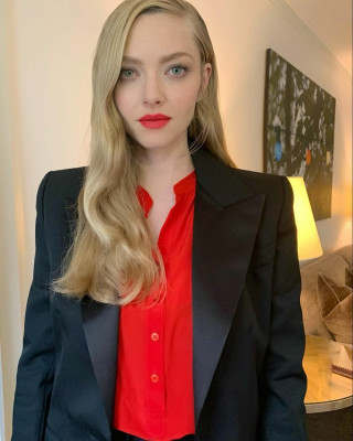 Amanda Seyfried - Sunday Morning 10/25/2020