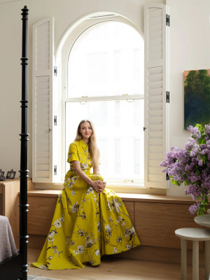Amanda Seyfried ~ ARCHITECTURAL DIGEST JUNE 2023