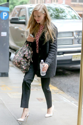Amanda Seyfried pic #735175