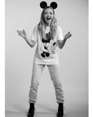 Amanda Seyfried – Red Nose Day of 2019