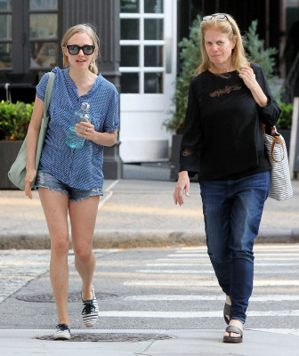 Amanda Seyfried pic #827508