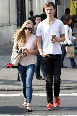 Amanda Seyfried pic #664641
