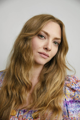 Amanda Seyfried ~ The Crowded Room promo portraits
