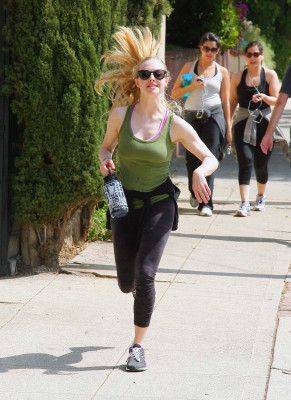 Amanda Seyfried pic #373010