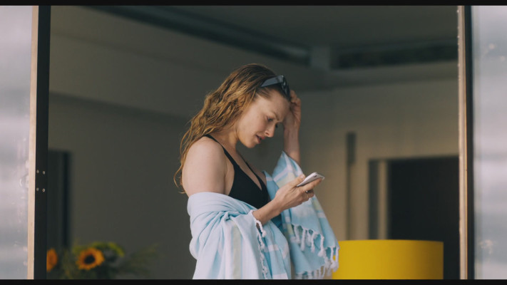 Amanda Seyfried - You Should Have Left (2020)