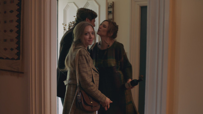 Amanda Seyfried - Things Heard &amp; Seen (2021)