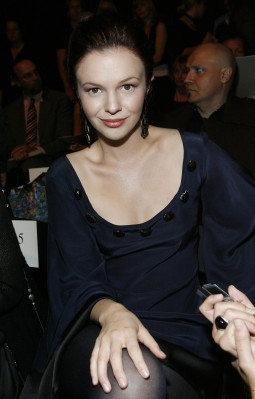 Amber Tamblyn pic #429253