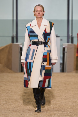 Amber Valletta - Chloe Fall/Winter 2022 Fashion Show in Paris