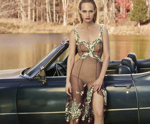Amber Valletta pic #1028156
