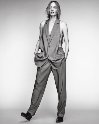 Amber Valletta