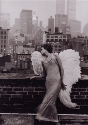 photo 24 in Amber Valletta gallery [id173734] 2009-07-08 00:00:00
