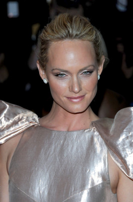 Amber Valletta pic #168552