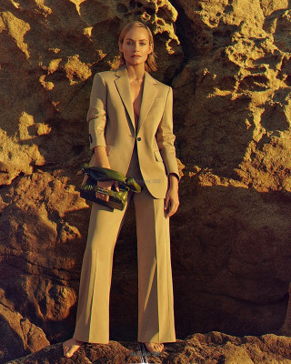 Amber Valletta