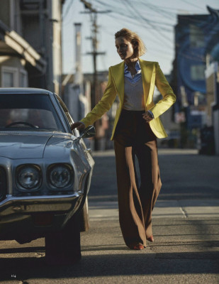 AMBER VALLETTA in Vogue Magazine, Mexico February 2020
