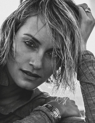 AMBER VALLETTA in Vogue Magazine, Mexico February 2020