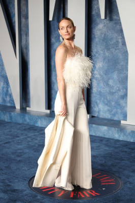 Amber Valletta