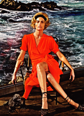 photo 10 in Amber Valletta gallery [id362956] 2011-02-22 00:00:00