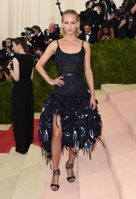 Amber Valletta pic #884695