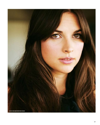 photo 4 in Amelia Warner gallery [id306565] 2010-10-22 00:00:00