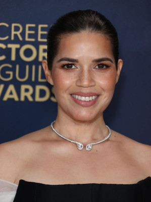 America Ferrera – Screen Actors Guild Awards 2024 in Los Angeles
