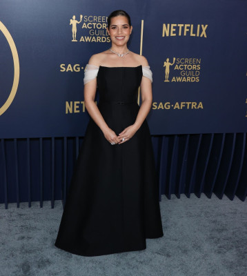 America Ferrera – Screen Actors Guild Awards 2024 in Los Angeles