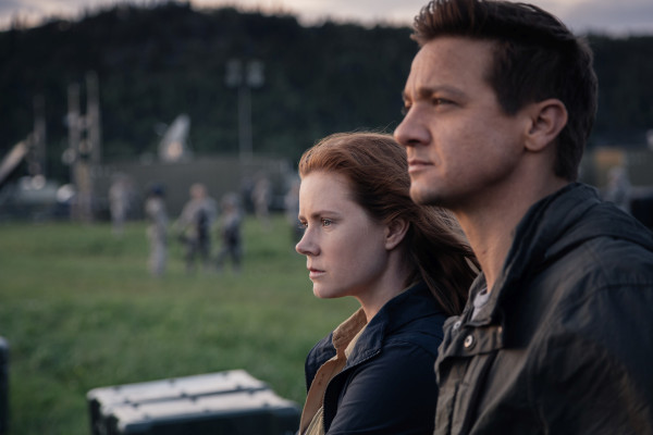 Amy Adams - Arrival (2016) - Movie Stills