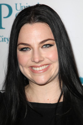 Amy Lee pic #759778