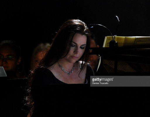 Amy Lee - Performance 2017