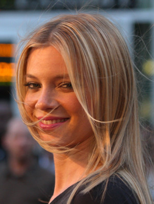 Amy Smart pic #213736