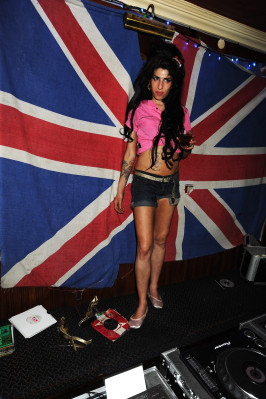 Amy Winehouse pic #244896