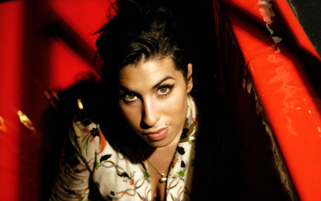 photo 8 in Winehouse gallery [id414427] 2011-08-22 00:00:00