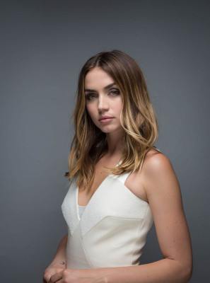 Ana de Armas - HOLLYWOOD REPORTER Photoshoot