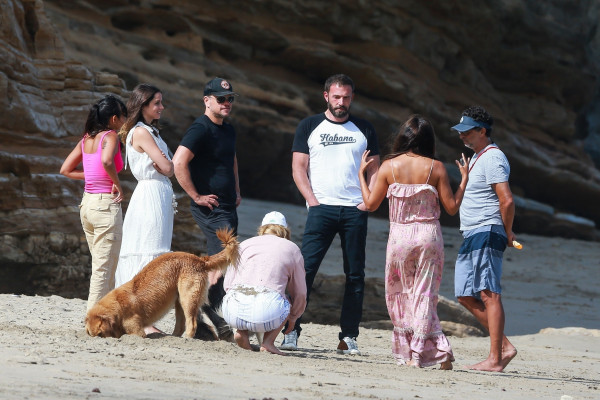 Ana de Armas - Malibu 08/03/2020