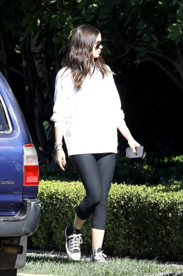 Ana de Armas - Brentwood 12/04/2020