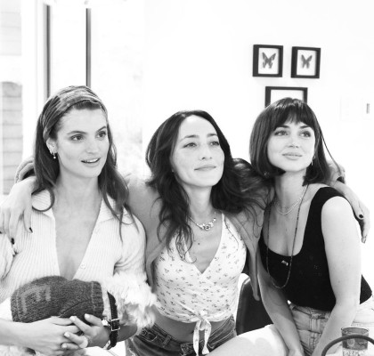 Ana de Armas - Instagram 04/13/2021