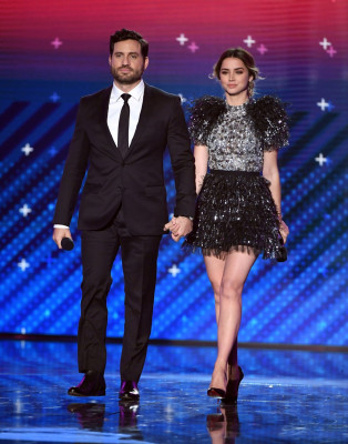 Ana de Armas - Latin Grammy Awards in Las Vegas 11/16/2017