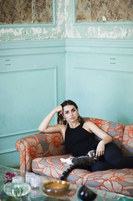 Ana de Armas by Ana Lorenzana for Vogue Mexico (2016)