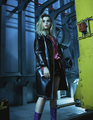 Ana de Armas by Dario Vazquez for El Pais (2017)