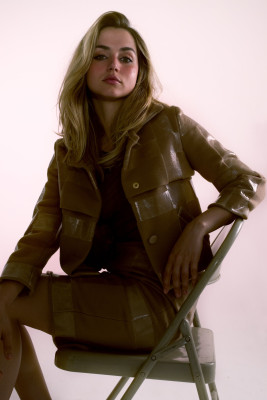 Ana de Armas by Steven Yatsko for Wonderland Magazine (2017)