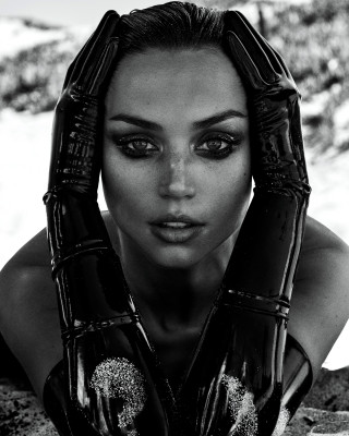 Ana de Armas by Alique for Vogue Mexico (2020)