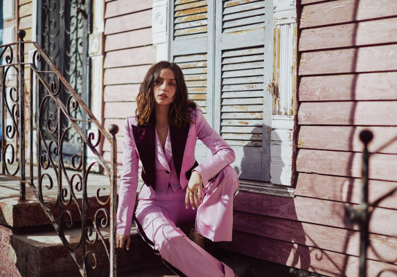 Ana de Armas by Mike Rosental for &#039;American Airlines&#039; by Nexos (2020)