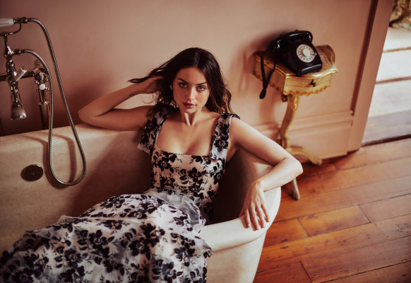 Ana de Armas by Mike Rosental for &#039;American Airlines&#039; by Nexos (2020)