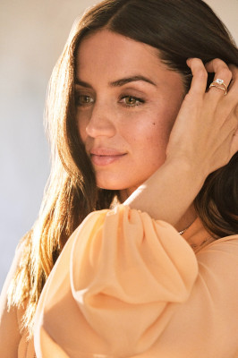 Ana de Armas - &#039;Only Natural Diamonds&#039; Campaign (2020)