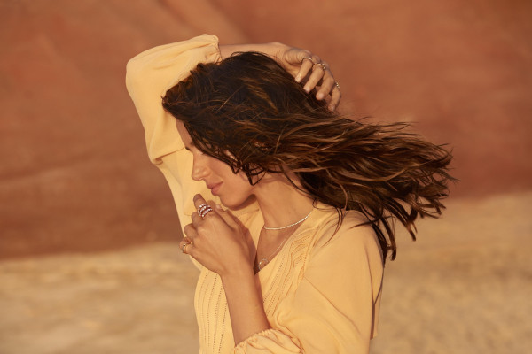 Ana de Armas - &#039;Only Natural Diamonds&#039; Campaign (2020)
