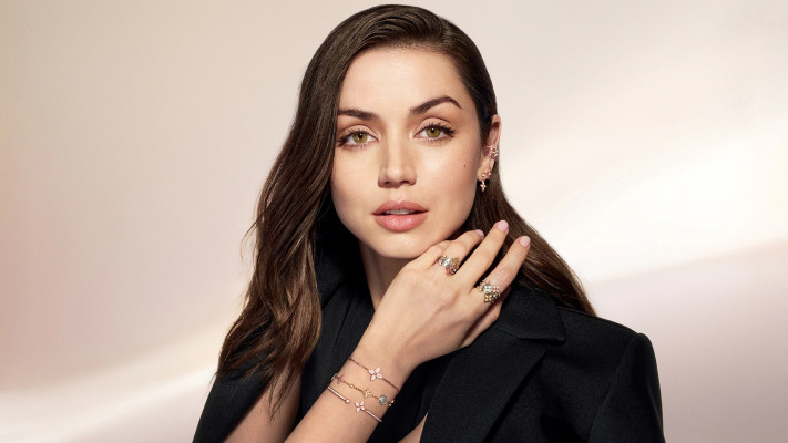 Ana de Armas - Louis Vuitton High Jewelry &#039;Idylle Blossom&#039; (2023)