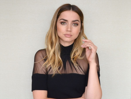 Ana de Armas - 'Blade Runner 2049' Portraits (2017)